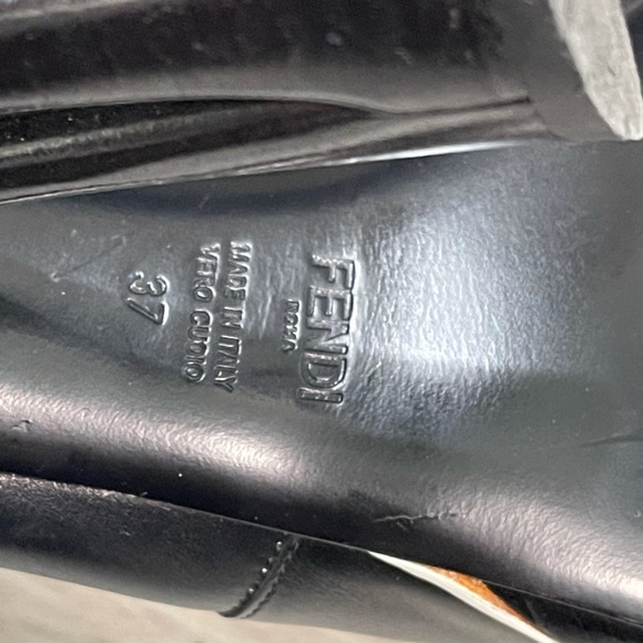 Fendi Black Floral Heels - Picture 14 of 16